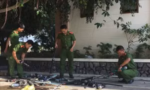 Tiêu hủy 67 khẩu súng tự chế do người dân tự nguyện giao nộp