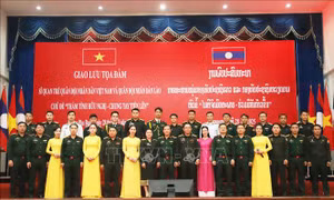 Sĩ quan trẻ Việt Nam - Lào đoàn kết, kế tục sự nghiệp cách mạng vẻ vang