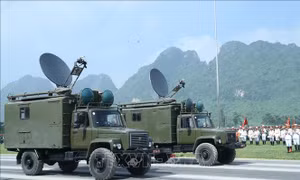 Bảo đảm kỹ thuật cho các phương tiện xe, pháo tham gia nhiệm vụ A80