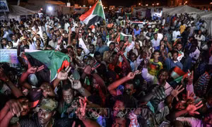  Phe biểu tình từ chối đàm phán với Hội đồng quân sự chuyển tiếp Sudan 