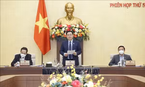 Khai mạc Phiên họp thứ 5 của Uỷ ban Thường vụ Quốc hội