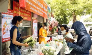 Hà Nội đưa hàng hóa lưu động đến tận khu dân cư