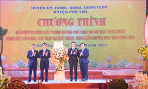 Quyết tâm xây dựng Phù Yên thành huyện phát triển khá của tỉnh Sơn La