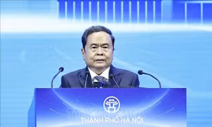 Chủ tịch Quốc hội dự Hội nghị công bố quy hoạch tổng thể Thủ đô Hà Nội tầm nhìn 100 năm
