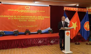 Đại sứ quán Việt Nam tại Pháp tổ chức kỷ niệm 77 năm Quốc khánh