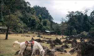Hang Táu - 'làng nguyên thủy' trên cao nguyên Mộc Châu