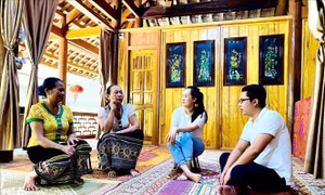 Những 'sứ giả' của văn hóa Thái