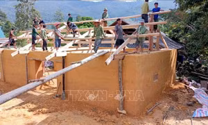 Xóa nhà tạm: Nhiều cách làm hiệu quả ở vùng cao Tuyên Quang