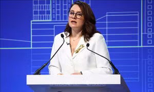 Tổng thống Zelensky đề xuất thay Thủ tướng Ukraine