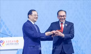 Hội nghị Cấp cao ASEAN: Malaysia tiếp quản vai trò Chủ tịch ASEAN 