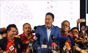 Bầu cử Thái Lan: Ứng cử viên Thủ tướng của đảng Pheu Thai cam kết không sửa đổi luật khi quân