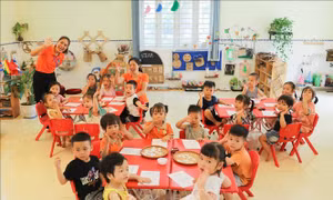 Quy định mới về chế độ trả tiền lương dạy thêm giờ đối với nhà giáo