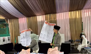 Ngày bầu cử của Indonesia diễn ra trong hòa bình, suôn sẻ