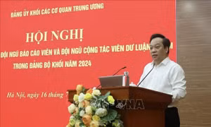 Gắn kết công tác dư luận xã hội với bảo vệ nền tảng tư tưởng của Đảng