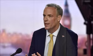 Phó Thủ tướng Anh Dominic Raab đề cập khả năng từ chức