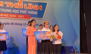 Hội thi 'Đi tìm thủ lĩnh học sinh Trung học phổ thông' năm học 2020-2021