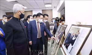 Triển lãm ảnh '50 năm quan hệ ngoại giao Việt Nam - Ấn Độ' tại New Delhi