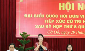 Chủ tịch Quốc hội tiếp xúc cử tri tại quận Ninh Kiều và huyện Cờ Đỏ, thành phố Cần Thơ