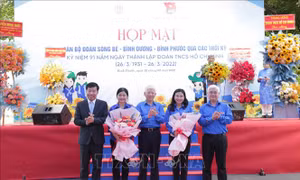 Họp mặt cán bộ Đoàn Sông Bé - Bình Dương - Bình Phước qua các thời kỳ 
