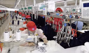 Ngành dệt may trước kỷ nguyên mới - Bài 1: Khó khăn và cơ hội đan xen