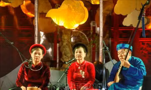 Trao giải Cuộc thi sáng tác lời thơ mới cho các thể cách hát nói trong ca trù