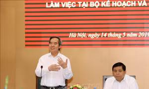 Đoàn Tiểu ban Văn kiện làm việc với Ban cán sự đảng Bộ Kế hoạch và Đầu tư