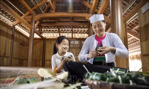 Gìn giữ nét đẹp đón Tết của người Mường