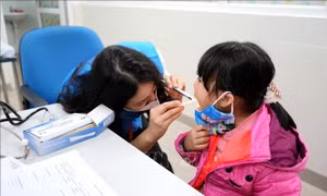 Khám, phát thuốc miễn phí cho 1.500 người dân Quảng Ngãi
