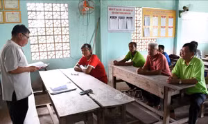 Người Bí thư Chi bộ gương mẫu, tận tụy, gần dân