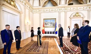 Lãnh đạo Bosnia và Herzegovina ấn tượng trước thành tựu kinh tế của Việt Nam