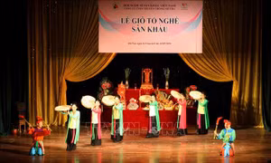 Bảo tồn, phát triển nghệ thuật sân khấu truyền thống cách mạng Việt Nam