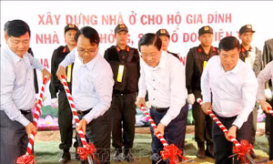 Trưởng Ban Nội chính Trung ương dự lễ khởi công 'Chiến dịch Quang Trung' tại Lâm Đồng