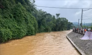 Tìm thấy thi thể thiếu niên bị nước lũ cuốn tại Lào Cai