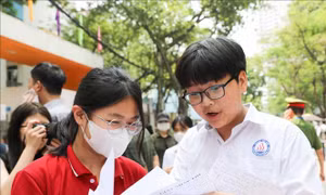 Tuyển sinh lớp 10 tại Hà Nội: Giải bài toán thiếu chỗ học trong những năm học tới