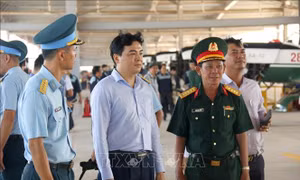 Làm tốt công tác huấn luyện, đào tạo phi công lái máy bay quân sự