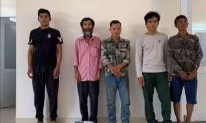 Bắt giữ nhóm đối tượng tàng trữ vũ khí trái phép tại Phú Yên