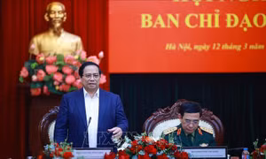 Thủ tướng: Phát huy tinh thần tự lực, tự cường, tự chủ phát triển công nghiệp quốc phòng
