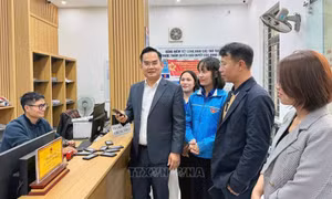 Sử dụng tên miền quốc gia .vn lan tỏa tinh thần 'Bình dân học vụ số'