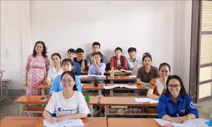 Nữ giảng viên đam mê Toán học, tận tâm với sinh viên