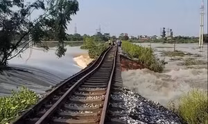 Đã có phương án khắc phục sự cố nền đường tàu sắt Hà Nội - Thái Nguyên