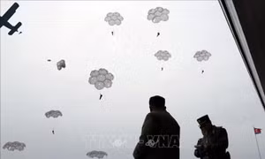 Triều Tiên diễn tập bắn pháo theo chỉ thị của nhà lãnh đạo Kim Jong-un 