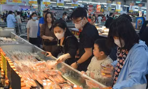 'Hà Nội đêm không ngủ - HaNoi Midnight Sale' năm 2023: Thu hút khoảng 2,4 triệu lượt người tham quan mua sắm