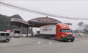 Cửa khẩu Hữu Nghị, Tân Thanh hoạt động trở lại