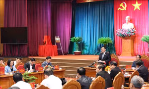 Chủ tịch Quốc hội làm việc với Ban Thường vụ Tỉnh ủy Bình Định