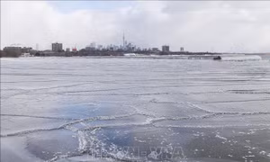 Thủ tướng Canada bảo vệ tên gọi 'Hồ Ontario'
