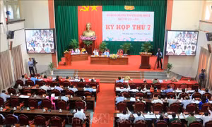 HĐND tỉnh Vĩnh Long thông qua 31 nghị quyết quan trọng