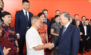 Tổng Bí thư, Chủ tịch nước Tô Lâm gặp gỡ đại diện nhân sĩ hữu nghị Trung Quốc