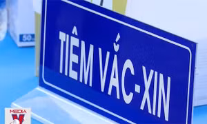 Chuyển COVID-19 từ bệnh truyền nhiễm nhóm A sang nhóm B
