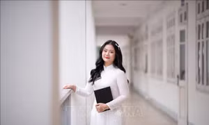 Đam mê tiếng Trung, nữ sinh hai lần đoạt giải cao tại Kỳ thi học sinh giỏi Quốc gia