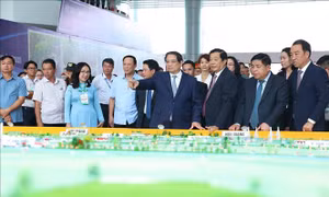 Thủ tướng dự hội nghị công bố quy hoạch tỉnh Vĩnh Long
